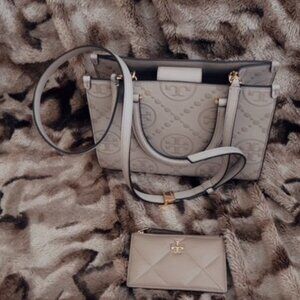 AUTHENTIC TORY BURCH